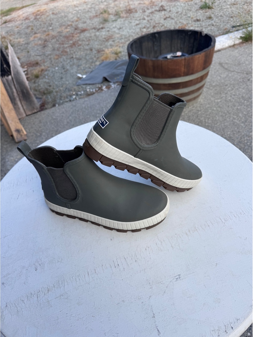 Sperry Torrent Chelsea Rain Boots Women’s 8.5 Olive Green Waterproof STS86829